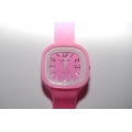 Часы наручные с силиконовым браслетом. Розовый цвет
