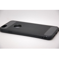 Тонкий силиконовый чехол для iphone 8 черного цвета