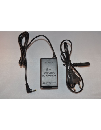 Сетевое зарядное устройство для PSP-2000. Евровилка